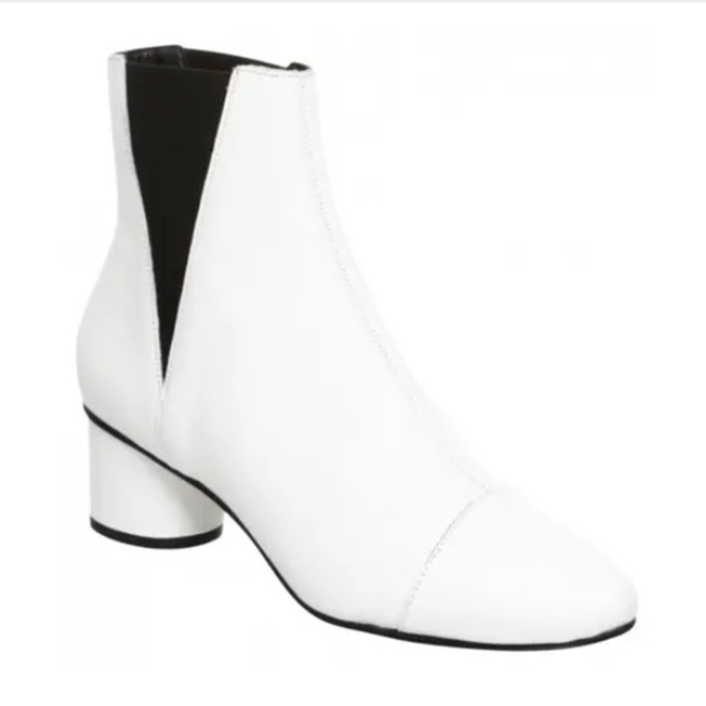 Rebecca Minkoff Boots Izette white leather go go block heels 8.5M